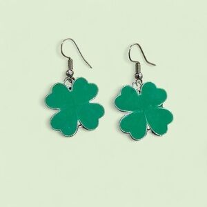 Shamrock Green Clover Drop Earrings